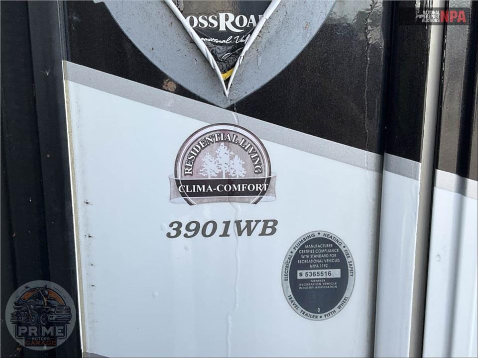 2019 Redwood Rv M-3901 WB - FIFTH WHEEL SERIES — фото 5