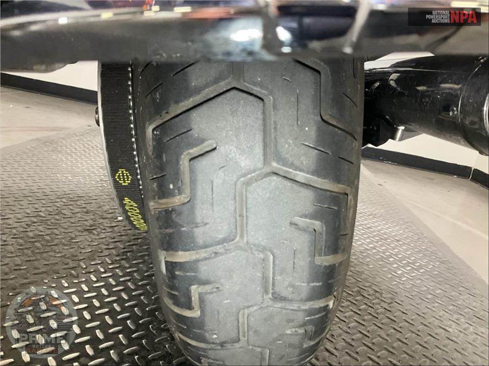 2020 Harley-Davidson FLHC HERITAGE CLASSIC — фото 30
