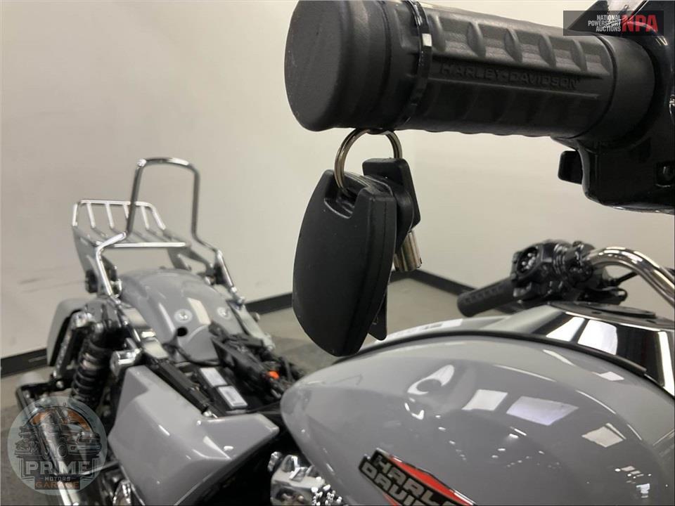 2024 Harley-Davidson FLHX STREET GLIDE — фото 18