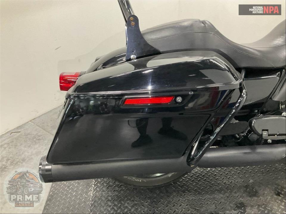 2023 Harley-Davidson FLHTK ELECTRA GLIDE ULTRA LIMITED — фото 22