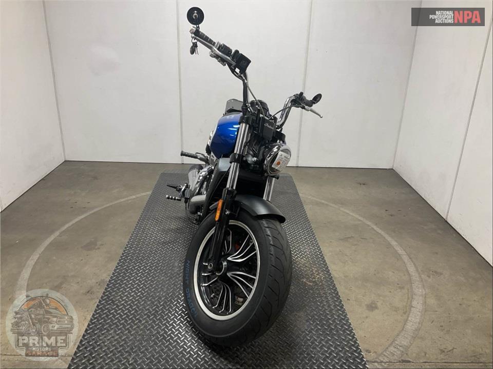 2018 Indian Motorcycle SCOUT (ABS, TWO-TONE) — фото 2