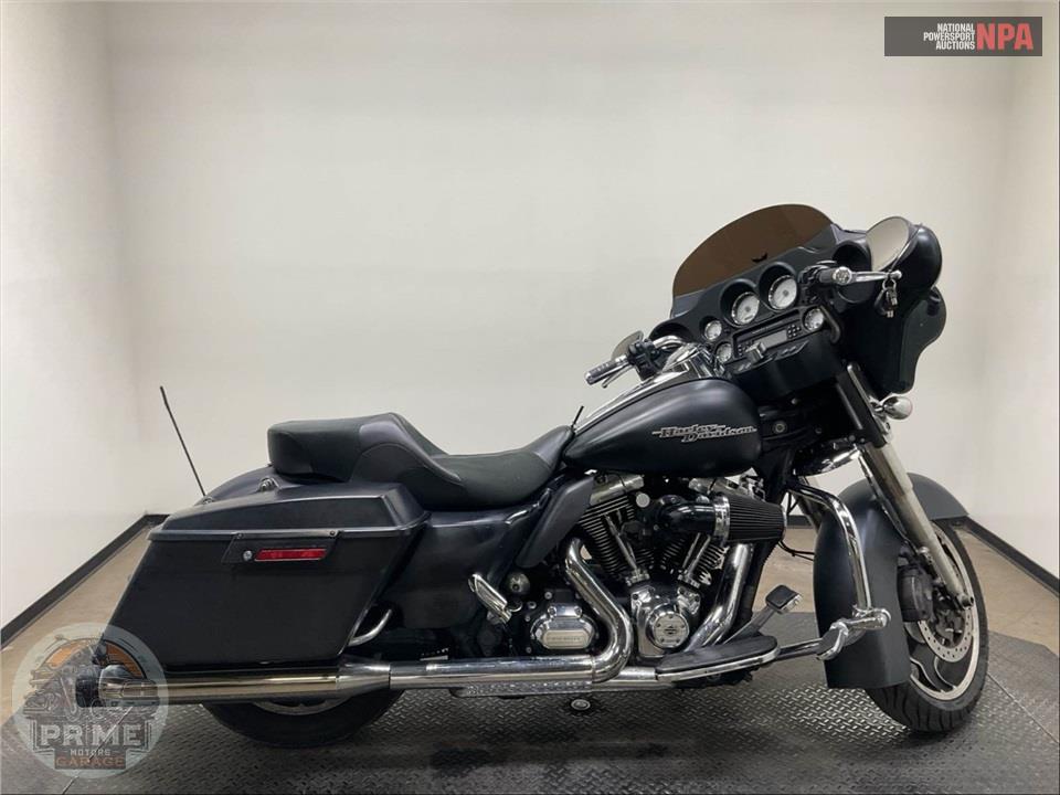 2012 Harley-Davidson FLHX STREET GLIDE — фото 1