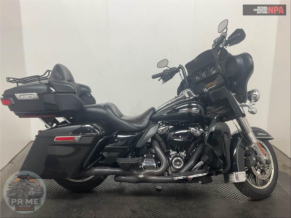 2017 Harley-Davidson FLHTCU ELECTRA GLIDE ULTRA CLASSIC — фото 1
