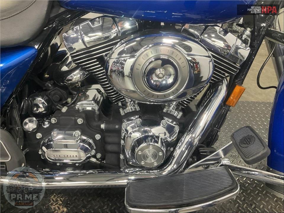 2008 Harley-Davidson FLHRC ROAD KING CLASSIC — фото 6