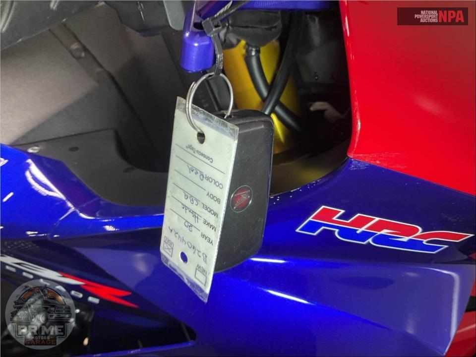 2021 Honda CBR1000RR-R FIREBLADE SP — фото 12