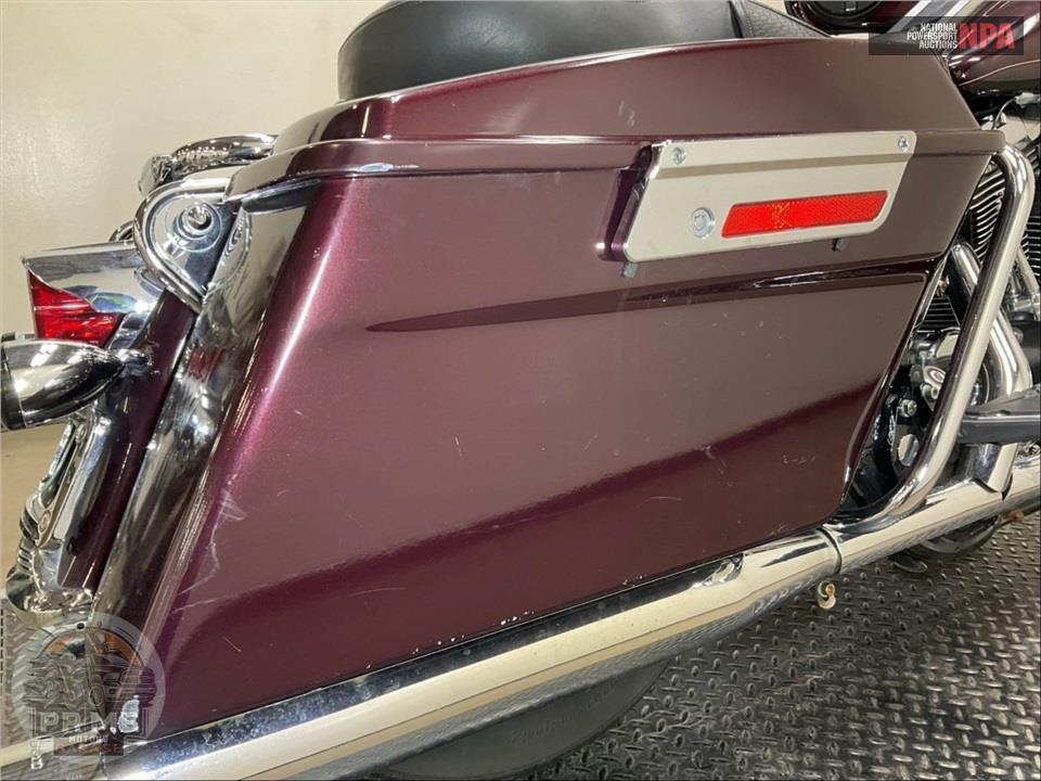 2006 Harley-Davidson FLHRCI ROAD KING CLASSIC — фото 27