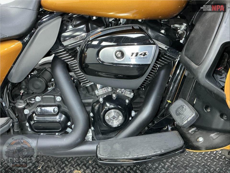 2023 Harley-Davidson FLTRK ROAD GLIDE LIMITED — фото 6