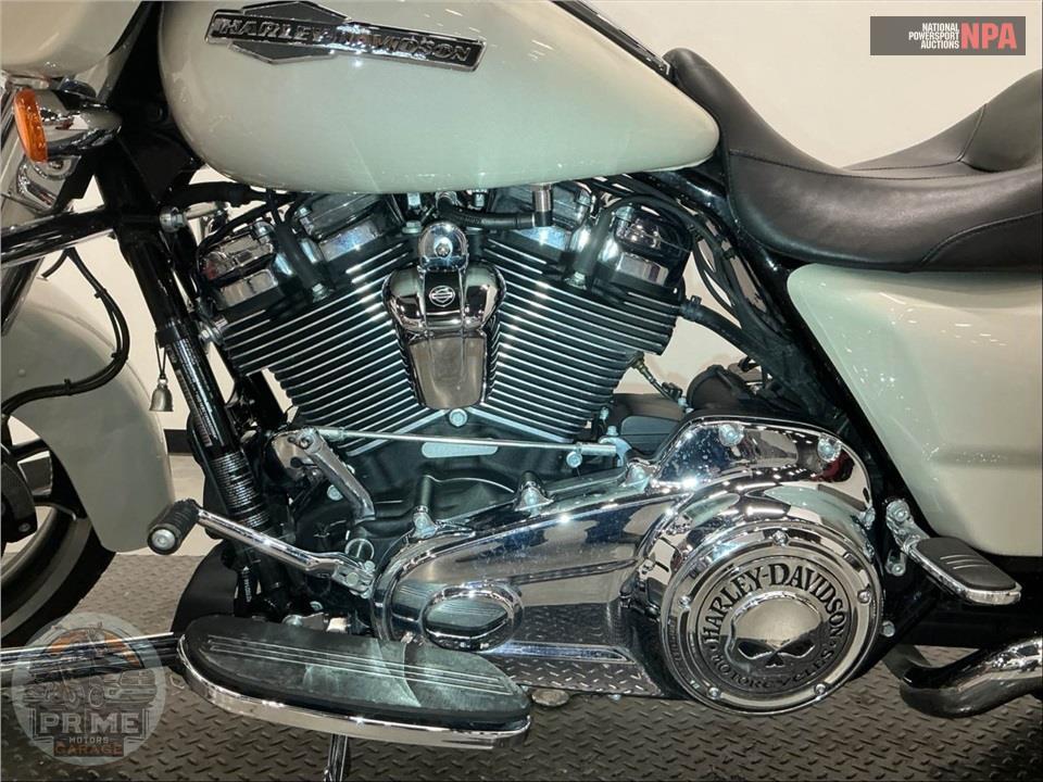 2022 Harley-Davidson FLHX STREET GLIDE — фото 7