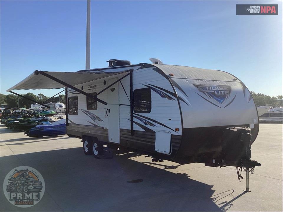 2019 Salem By Forest River M-211SSXL - CRUISE LITE TOY HAULER SERIES — фото 1
