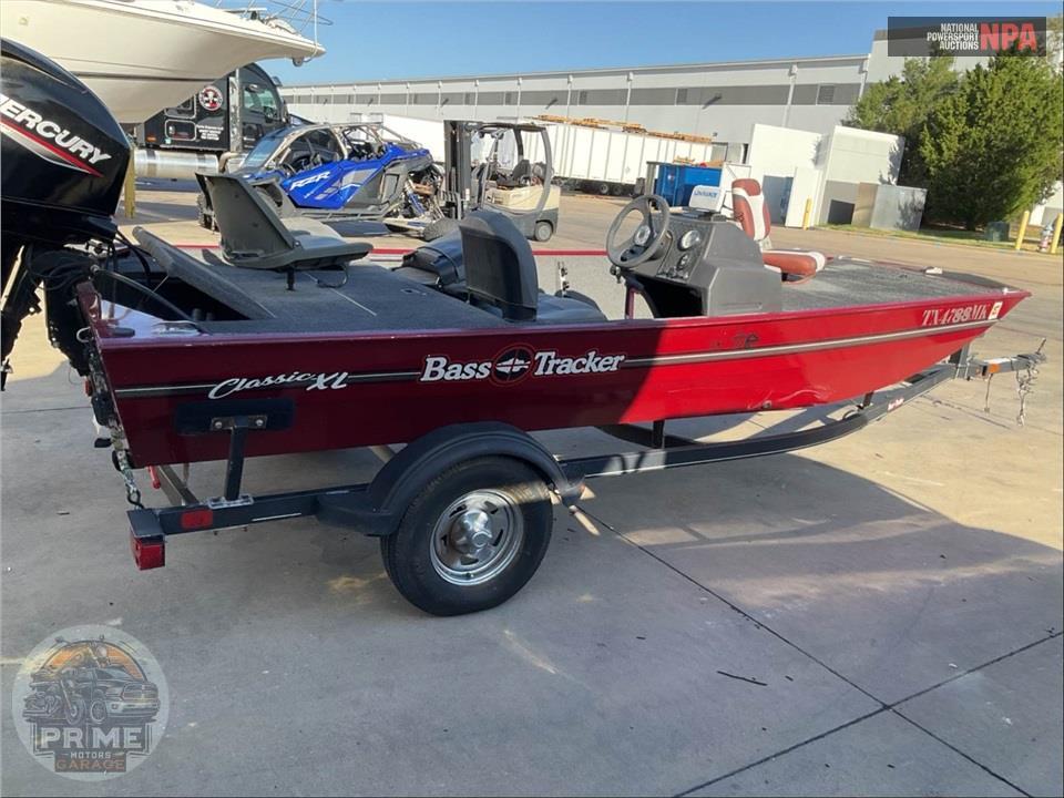 2022 Tracker Marine BASS TRACKER CLSSC XL(**) L=17/E=1 50HP MERC OB — фото 4