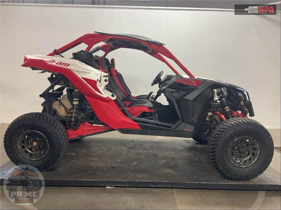 2025 Can-Am MAVERICK X3 X RC 72" TURBO RR — фото 1