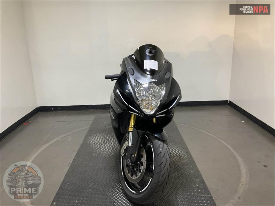 2020 Suzuki GSX-R750M0 — фото 2