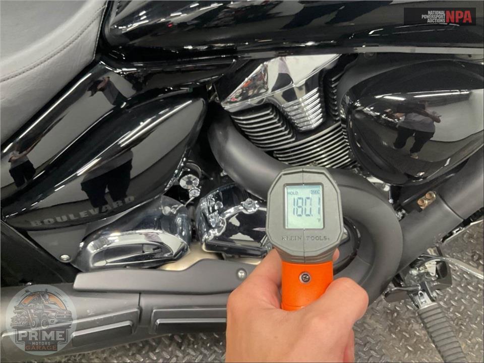 2024 Suzuki VZR1800M4 BOULEVARD M109R — фото 8