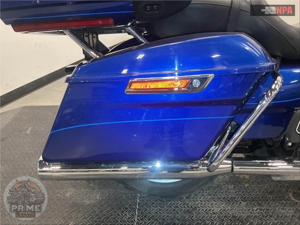2015 Harley-Davidson FLHTK ELECTRA GLIDE ULTRA LIMITED — фото 25
