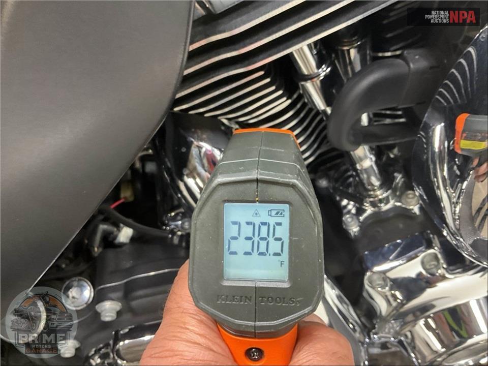 2016 Harley-Davidson FLTRU ROAD GLIDE ULTRA — фото 8
