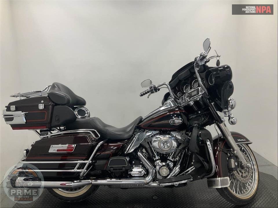 2011 Harley-Davidson FLHTCU UL CLSC EL GLIDE — фото 1