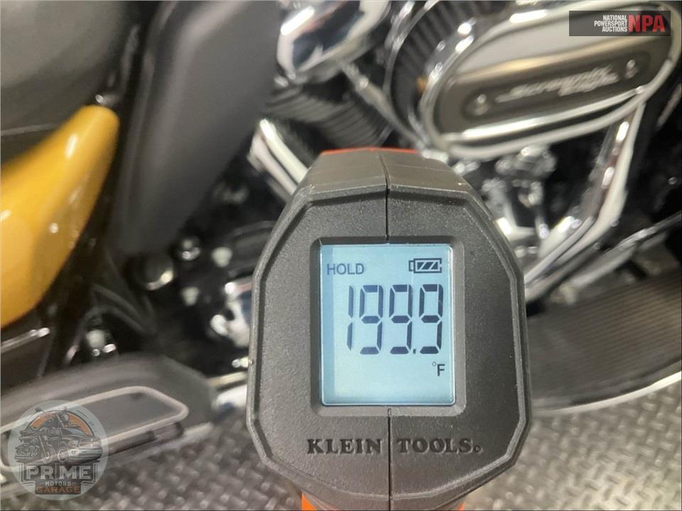 2017 Harley-Davidson FLHTK ULTRA LIMITED — фото 8
