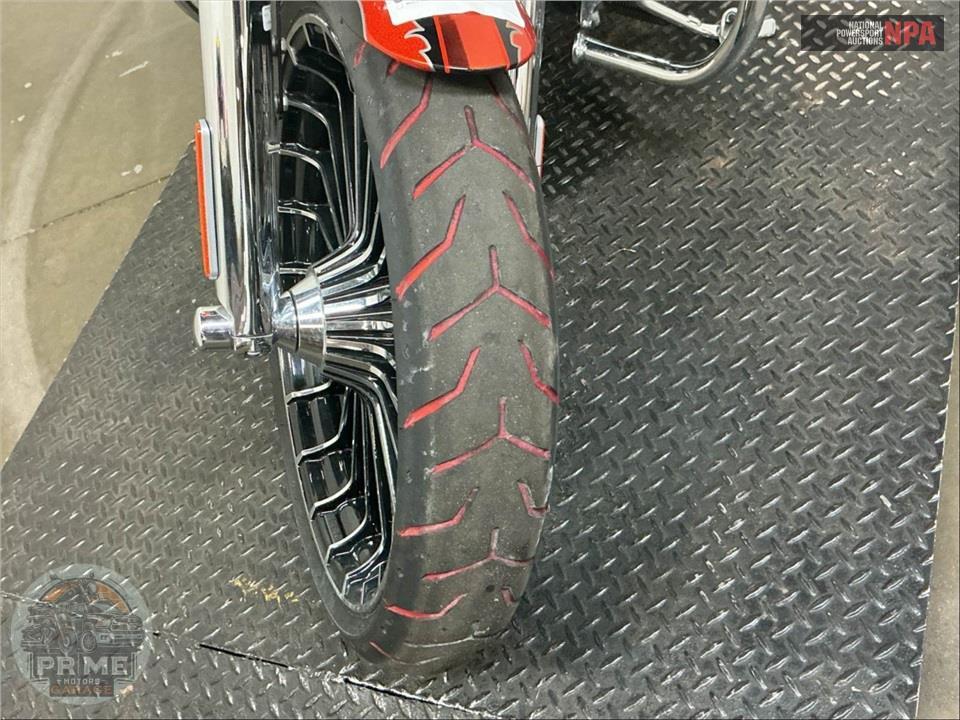 2014 Harley-Davidson FXSBSE CVO BREAKOUT — фото 20