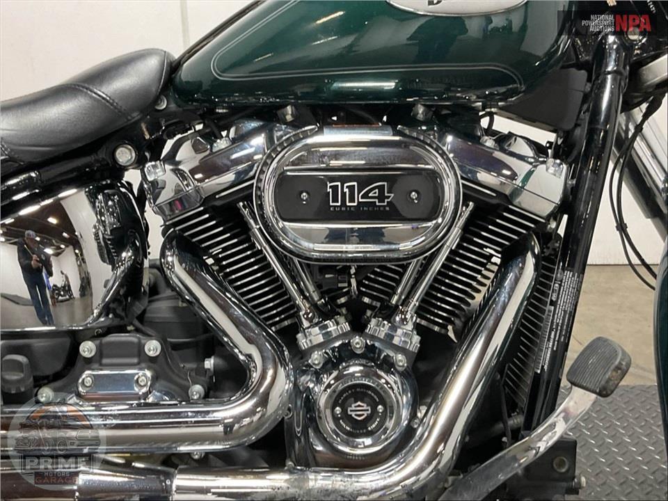 2024 Harley-Davidson FLHCS HERITAGE CLASSIC 114 — фото 6