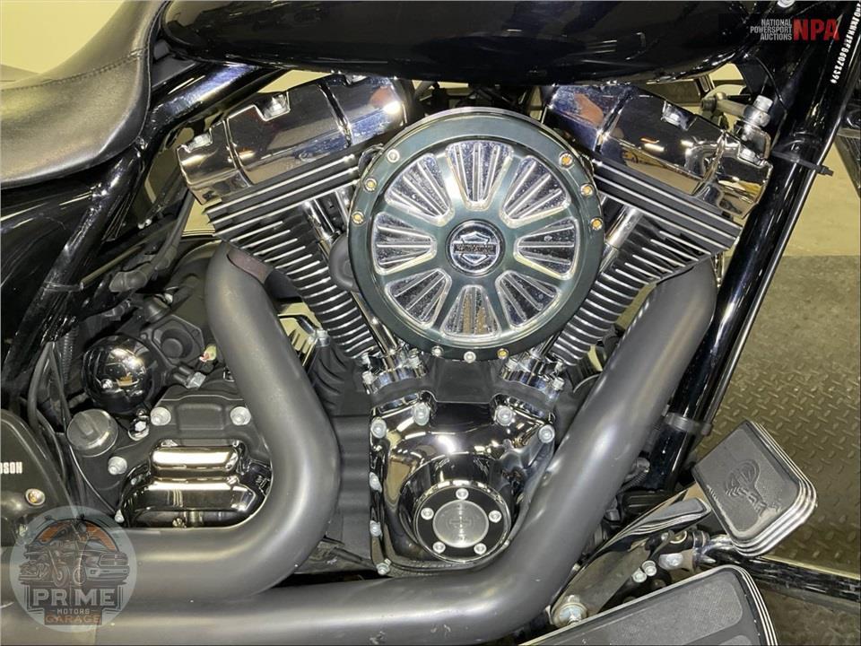 2015 Harley-Davidson FLTRX ROAD GLIDE — фото 6