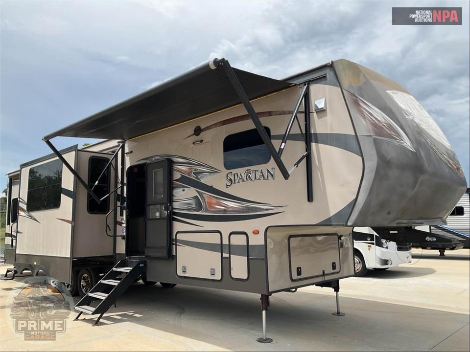 2015 Spartan By Forest River M-1239 Toy Hauler Series — фото 1