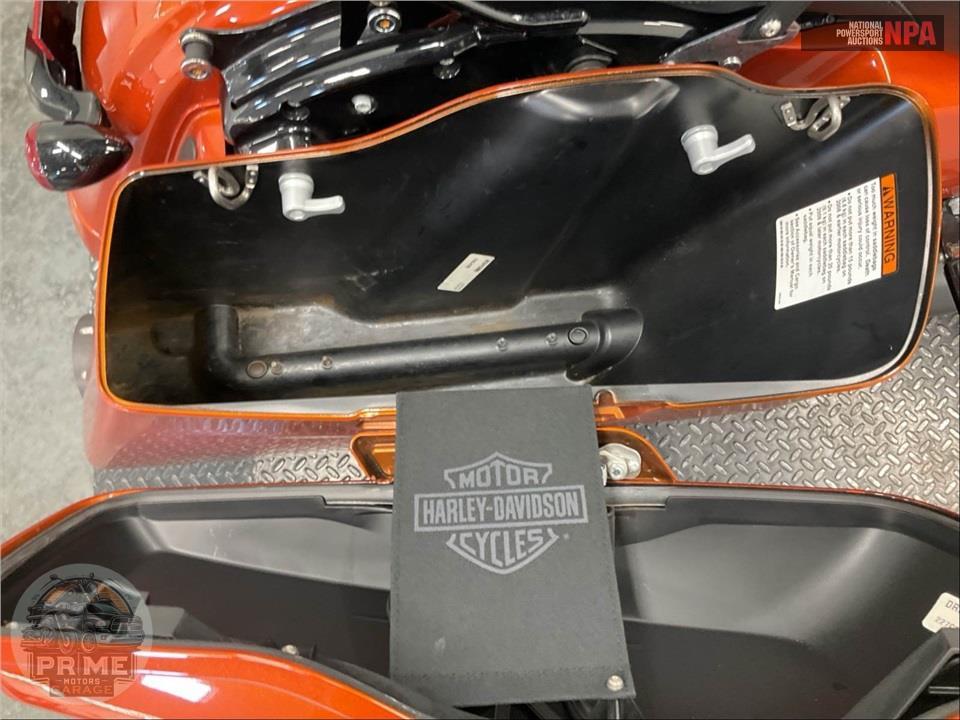 2020 Harley-Davidson FLTRXS ROAD GLIDE SPECIAL — фото 20