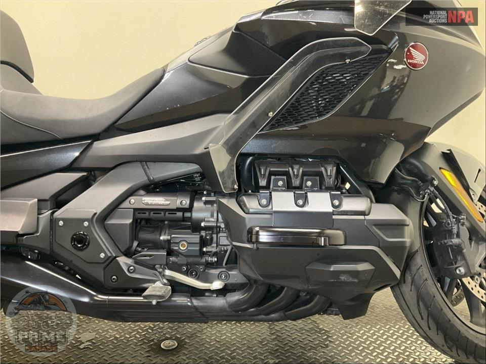 2021 Honda GL1800D GOLDWING TOUR DCT — фото 6