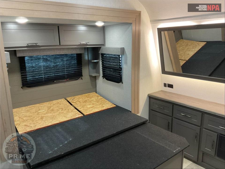 2023 Grand Design Recreational Vehicles M-25G - MOMENTUM G-CLASS TOY HAULER SERIES — фото 11