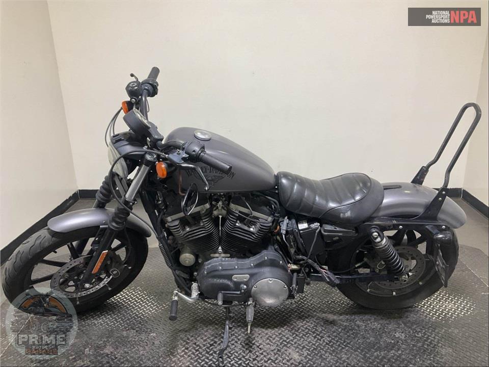 2017 Harley-Davidson XL883N IRON — фото 3