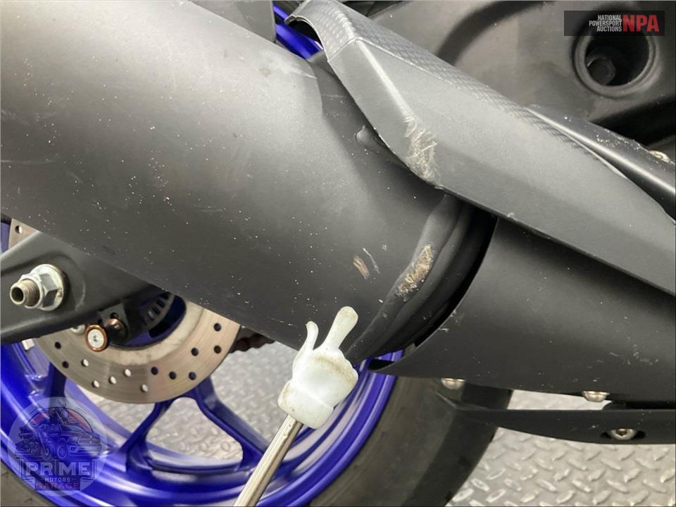 2024 Yamaha YZF-R3 — фото 11
