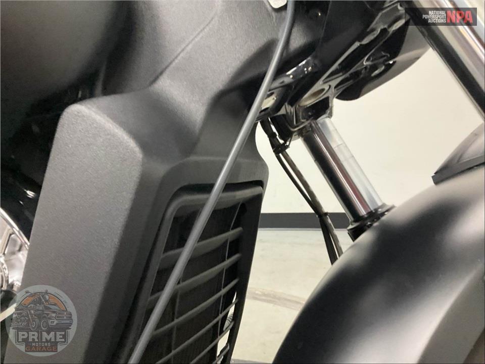 2018 Indian Motorcycle SCOUT BOBBER (ABS) — фото 13