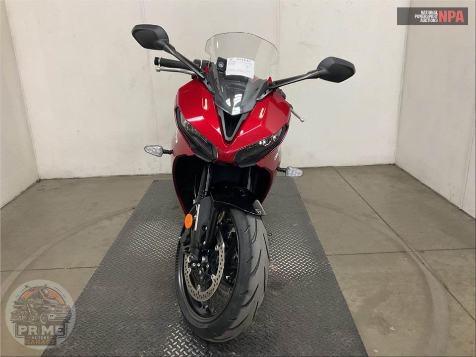 2025 Triumph DAYTONA 660 — фото 2