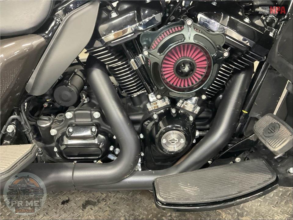 2023 Harley-Davidson FLHTK ELECTRA GLIDE ULTRA LIMITED — фото 6