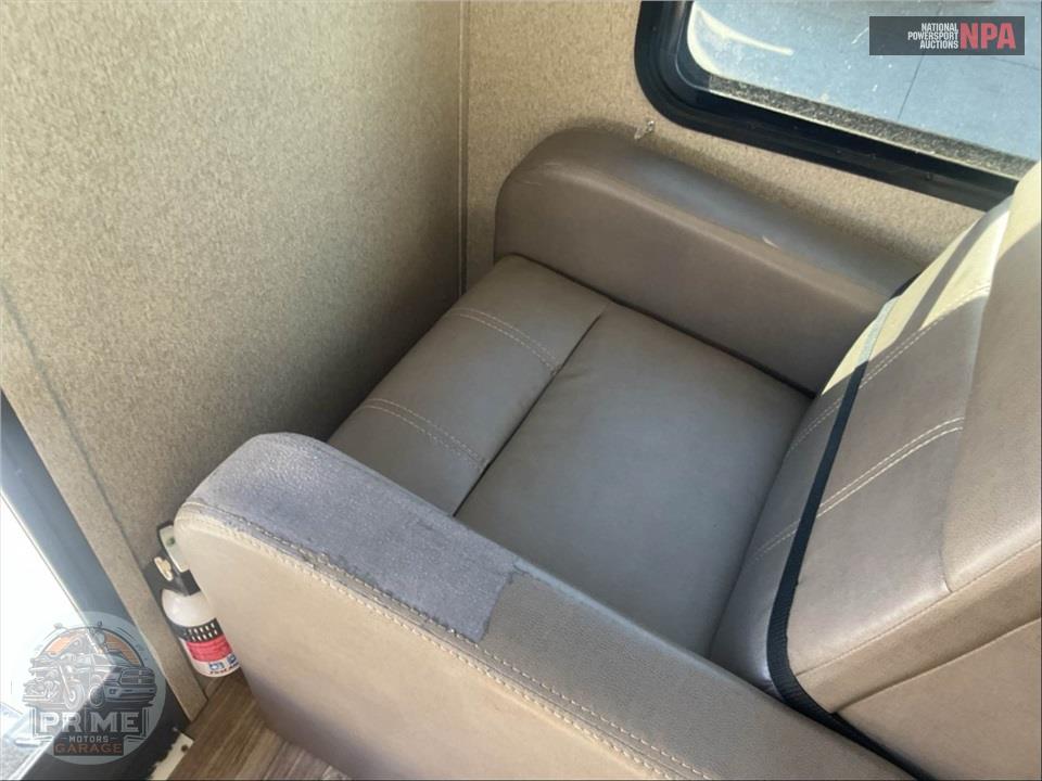 2019 Keystone Rv M-266 RL - SPRINGDALE SERIES — фото 14
