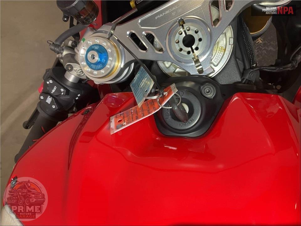 2024 Ducati PANIGALE V4 R — фото 11
