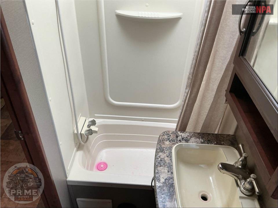 2015 Keystone Rv M-312 BH - OUTBACK SUPER-LITE SERIES — фото 21