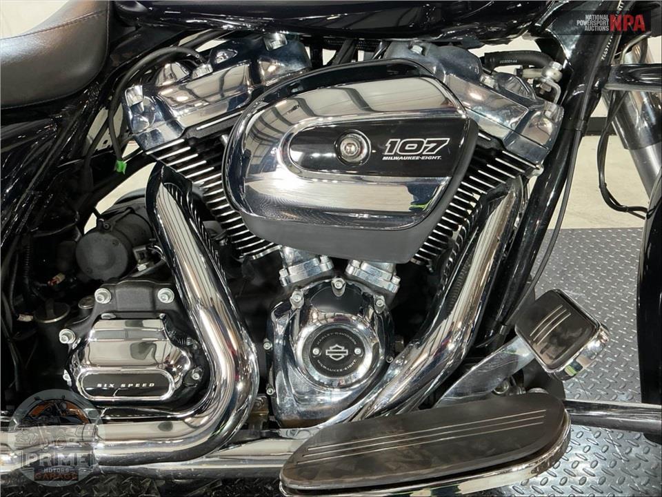 2019 Harley-Davidson FLHX STREET GLIDE — фото 6