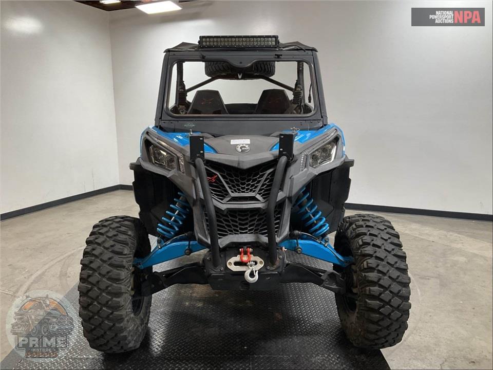 2019 Can-Am MAVERICK SPORT X RC 1000R — фото 2