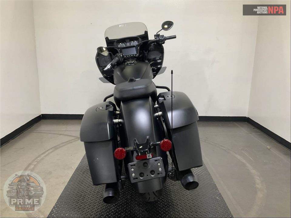 2023 Indian Motorcycle CHALLENGER DARK HORSE (SMOKE) — фото 4
