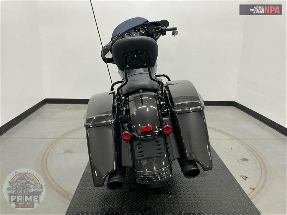 2019 Harley-Davidson FLHXS STREET GLIDE SPECIAL — фото 4