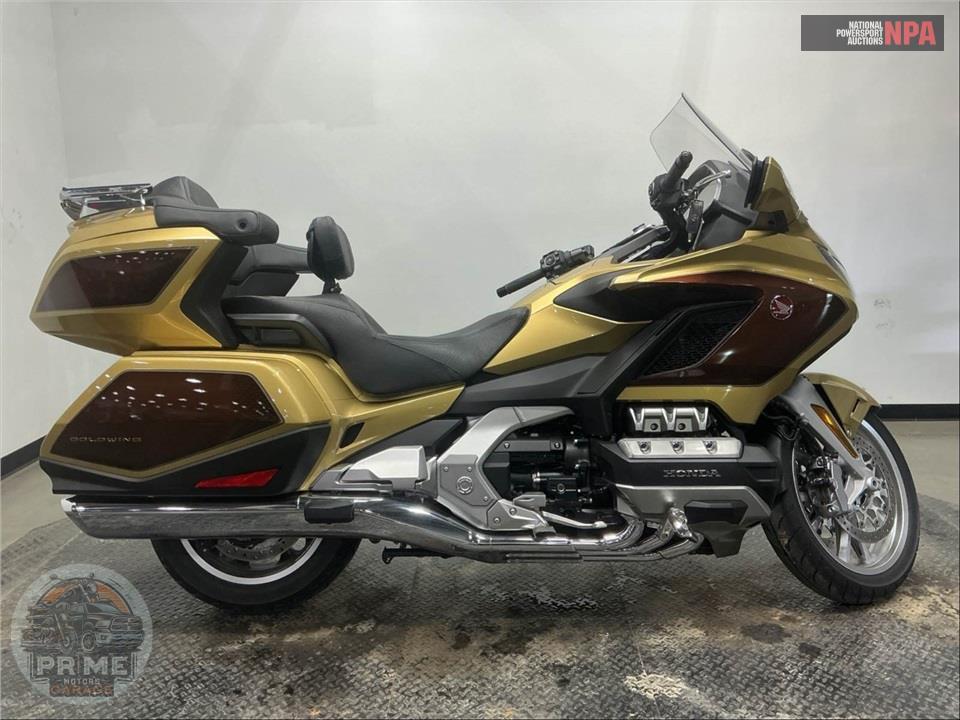 2025 Honda GOLD WING TOUR 50TH ANNIVERSARY — фото 1
