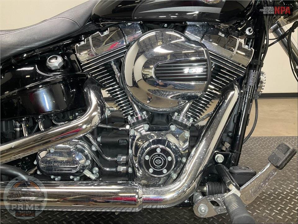 2016 Harley-Davidson FXSB BREAKOUT — фото 6