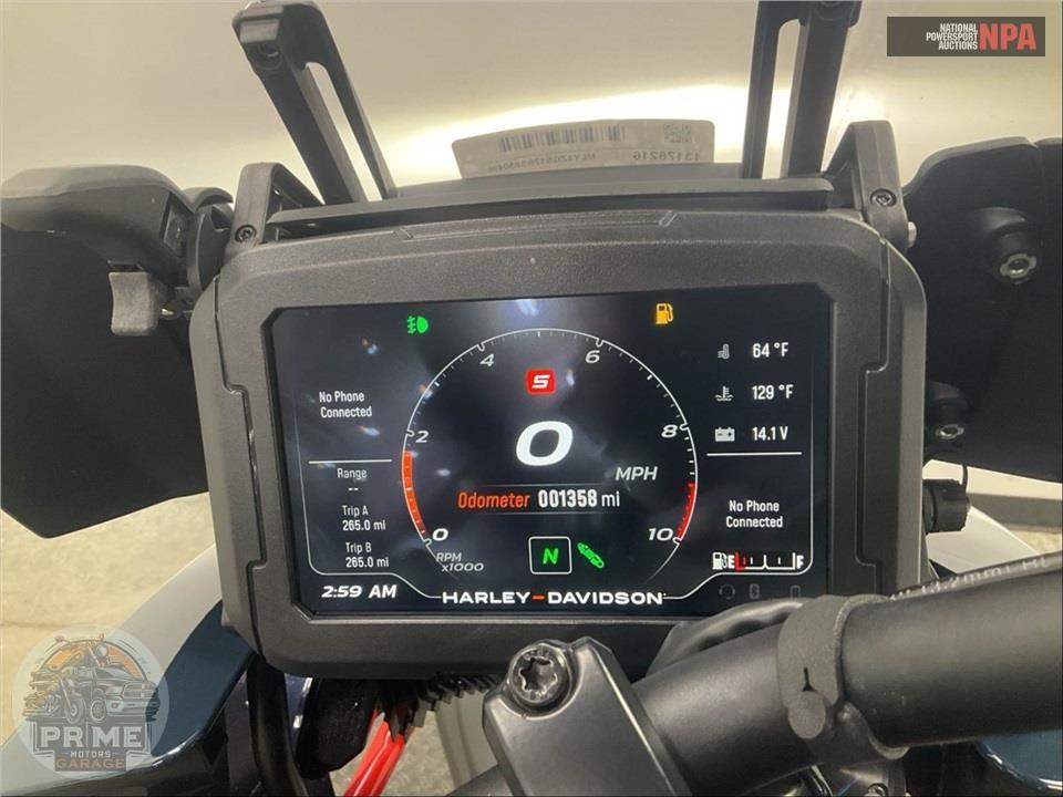2025 Harley-Davidson RA1250SE CVO PAN AMERICA — фото 5