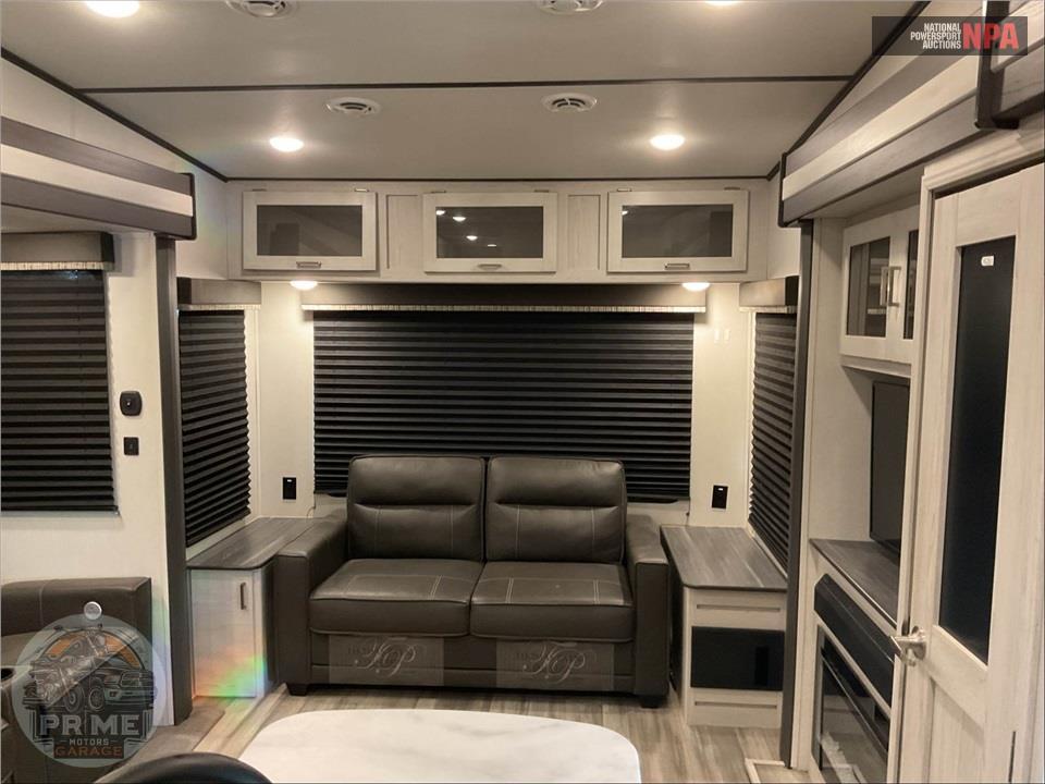 2022 Keystone Rv M-30RL SPRINTER FIFTHWHEEL SERIES — фото 7