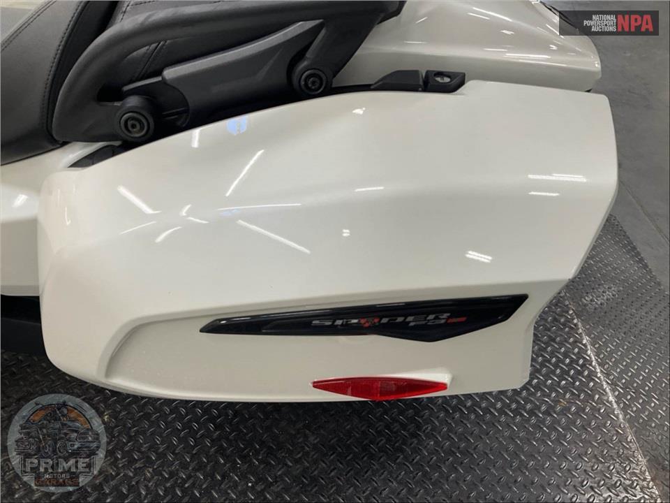 2026 Can-Am SPYDER F3 LIMITED — фото 16