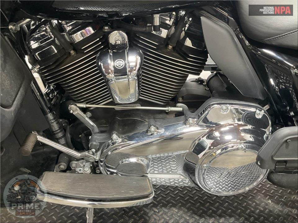 2022 Harley-Davidson FLHTK ULTRA LIMITED — фото 7