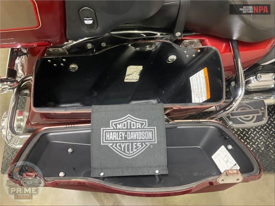 2009 Harley-Davidson FLHTCU ULTRA CLASSIC ELECTRA GLIDE — фото 37