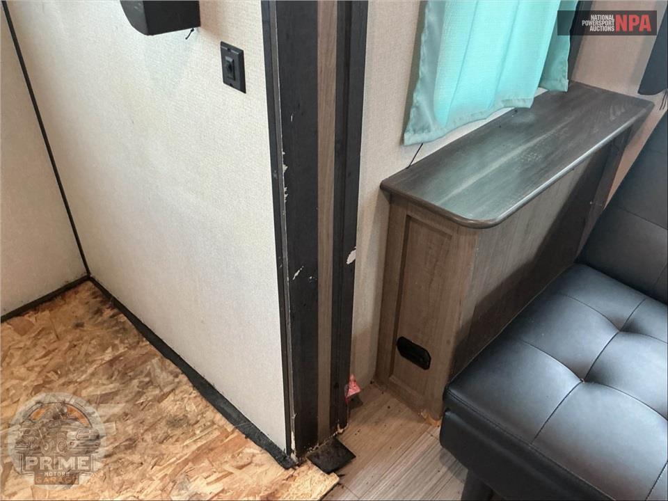 2021 Keystone Rv M-30 RLDS - HIDEOUT LUXURY SERIES — фото 35
