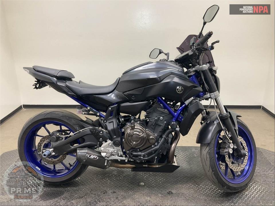 2015 Yamaha FZ07FGY/C FZ-07 (LIQUID GRAPHITE) — фото 1