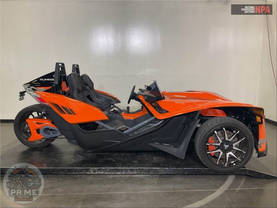 2023 Polaris SLINGSHOT R — фото 1